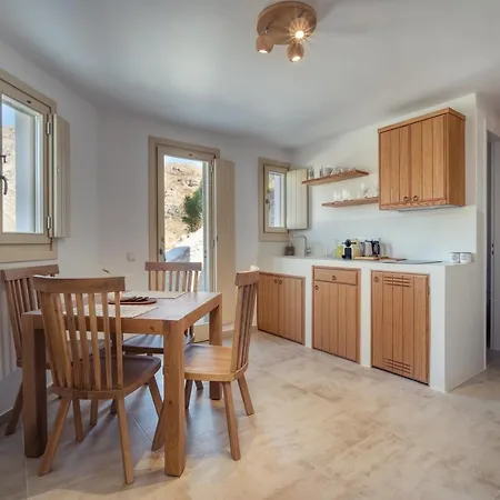 Shizen * Serifos Town